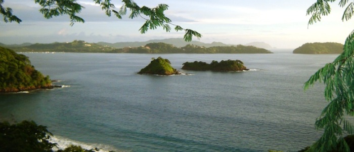 where the riu resort guanacaste and the riu palace resort are located